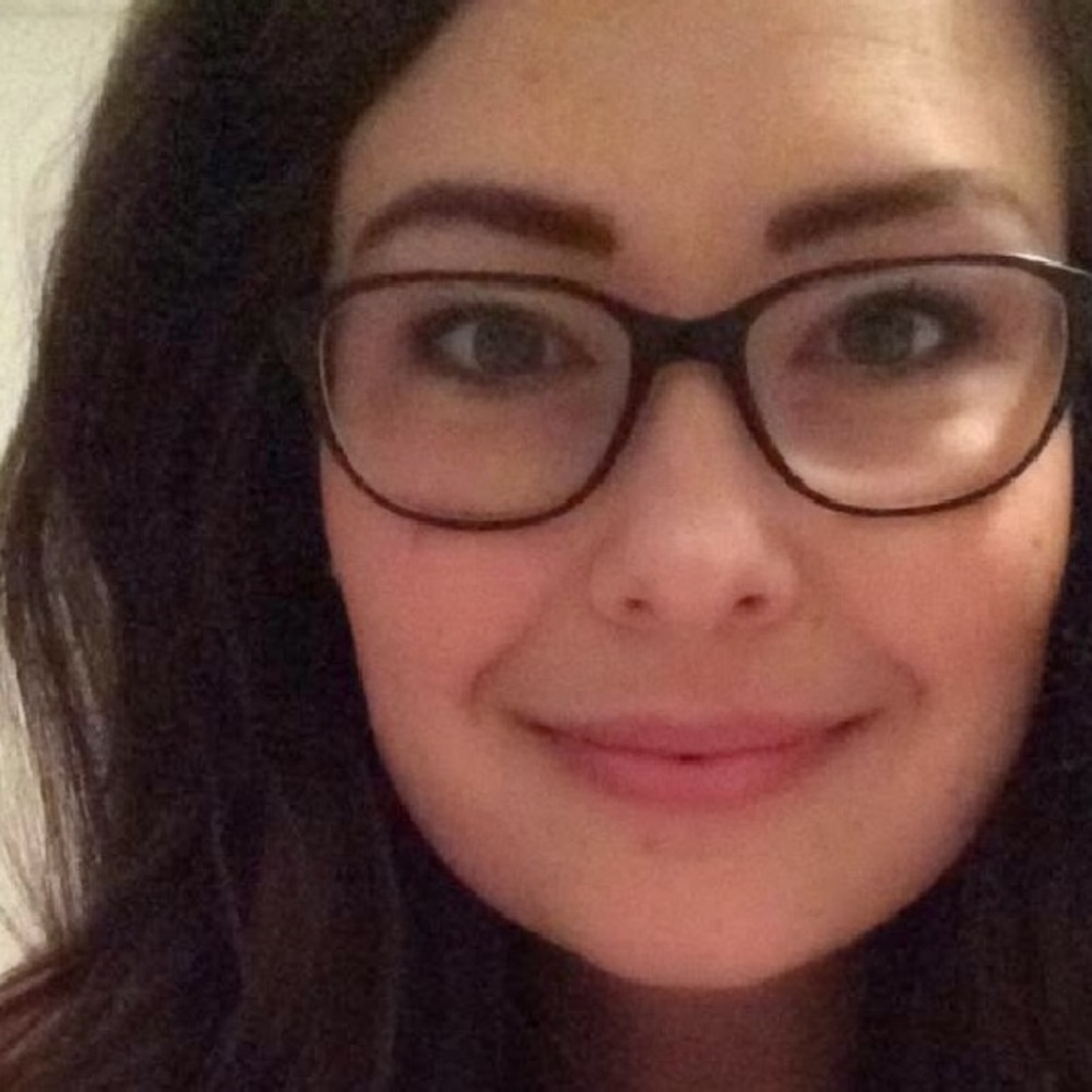 Meet your Posher, Dana